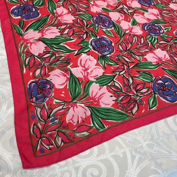 Bright floral square woven cottony fabric scarf in pinks, coral red & periwinkle - Picture 6 of 8